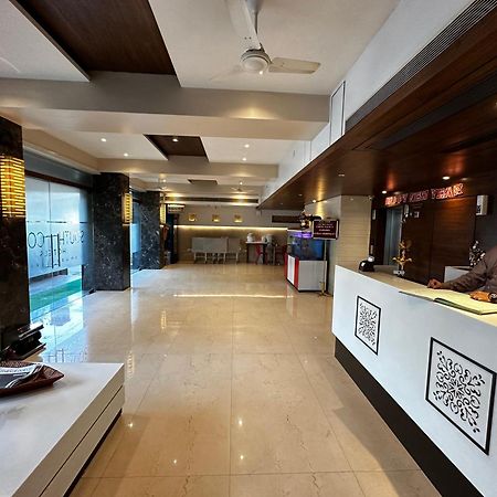 South Coast Hotel Wagle Estate ターネー エクステリア 写真